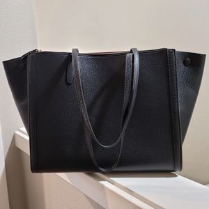 Banana Republic Large Italian Leather Tote